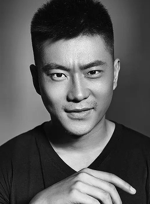 原维 Wei Yuan照片