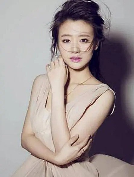 徐小溢 Xiaoyi Xu照片