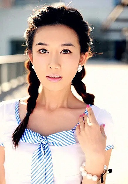 袁乙心 Yixin Yuan照片