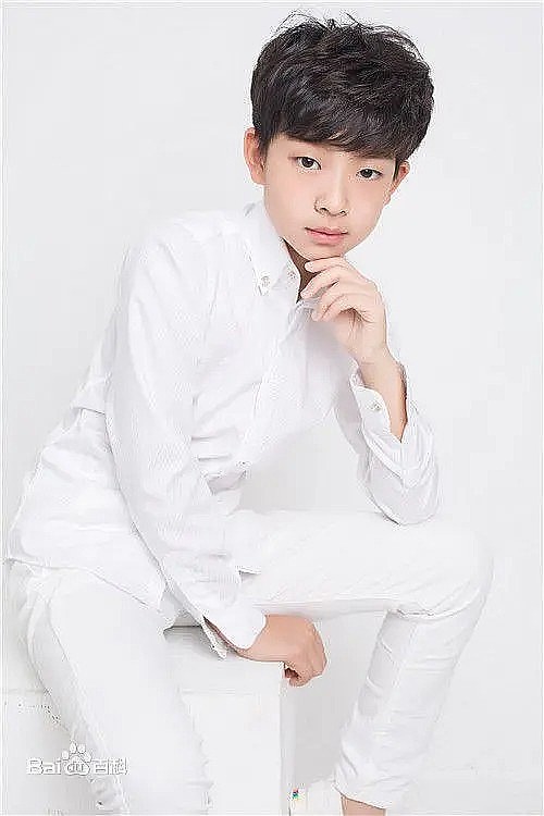 陈喆伦 Zhelun Chen照片