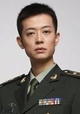 单瑛哲 Yingzhe Shan照片