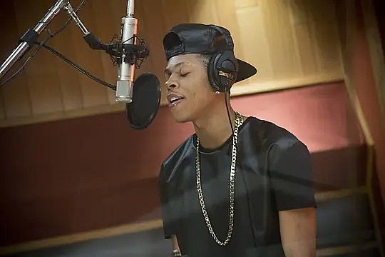 布雷希尔·格雷 Bryshere Y. Gray照片