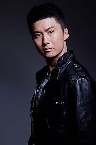 孟醒 Xing Meng照片