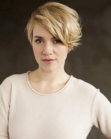 爱丽丝·韦特兰德 Alice Wetterlund照片