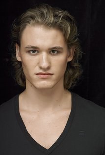 迪伦·普莱费尔 Dylan Playfair照片