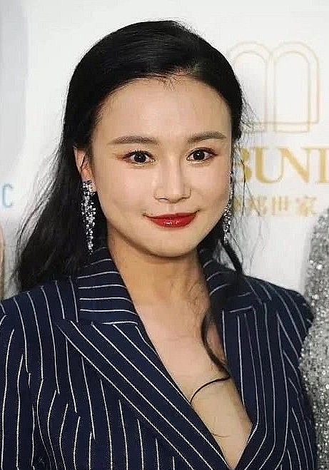 冉莹颖 Yingying Ran照片