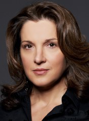 芭芭拉·布罗科利 Barbara Broccoli照片