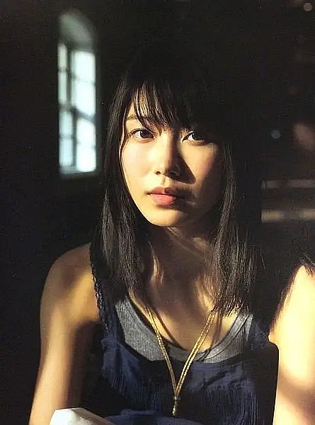 横山由依 Yui Yokoyama照片
