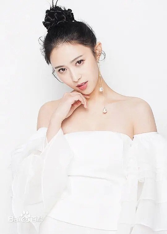 杨棋珺 Qijun Yang照片