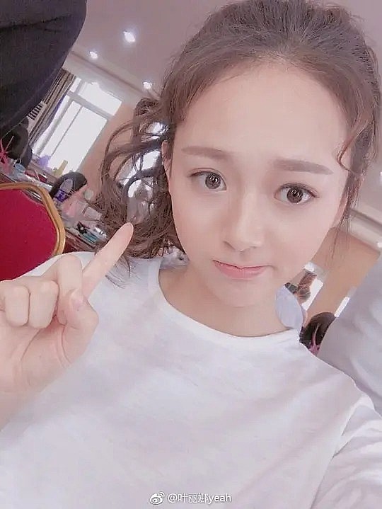 叶丽娜 Lina Ye照片