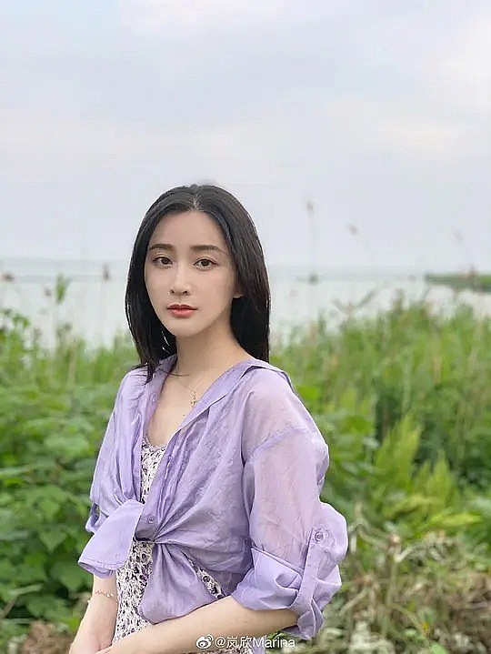 岚欣 Xin Lan照片