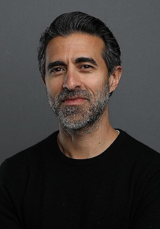 贾法尔·马赫穆德 Jaffar Mahmood照片