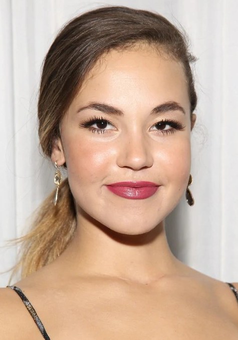 索莱亚·菲佛 Solea Pfeiffer照片