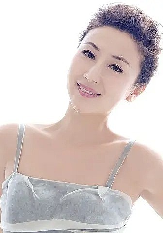 石琳 Lin Shi照片