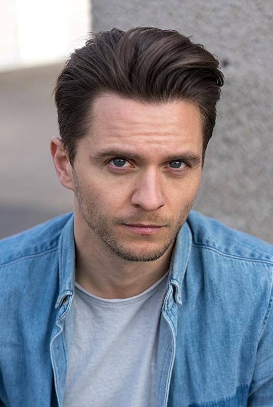 贝乔·多曼 Bejo Dohmen照片