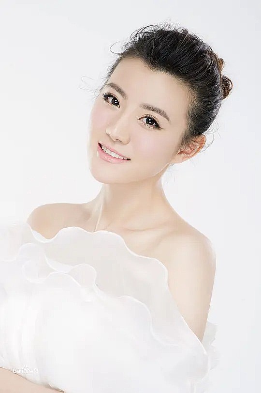 牟星 Xing Mu照片