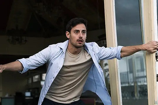 劳尔·卡索 Raul Casso照片