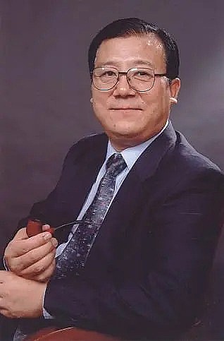陈新华 Xinhua Chen照片