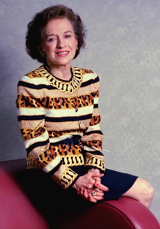 邦妮·安吉洛 Bonnie Angelo照片