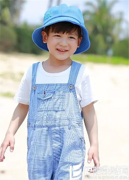 田宸羽 Chenyu Tian照片