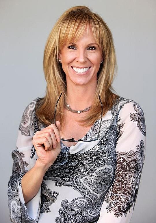 塔妮娅·布朗 Tanya Brown照片
