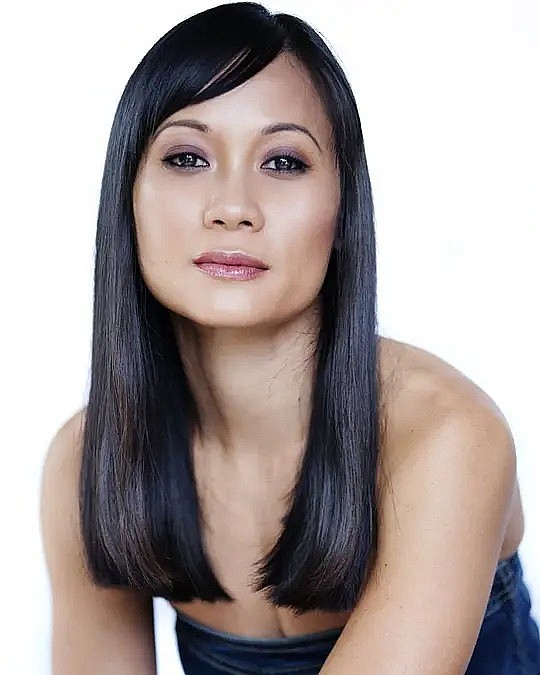 龚民凤 Loretta Kung照片