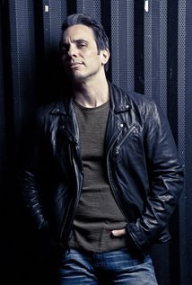 塞巴斯蒂安·马尼斯科 Sebastian Maniscalco照片