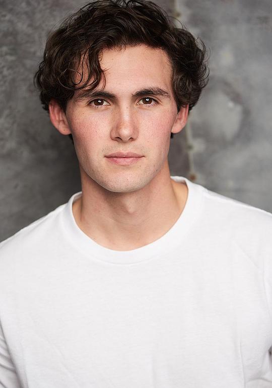 雅各布·沃德 Jacob Ward照片