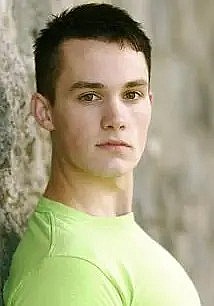 汤姆·斯蒂文斯 Tom Stevens照片