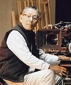 成岛东一郎 Toichiro Narushima照片