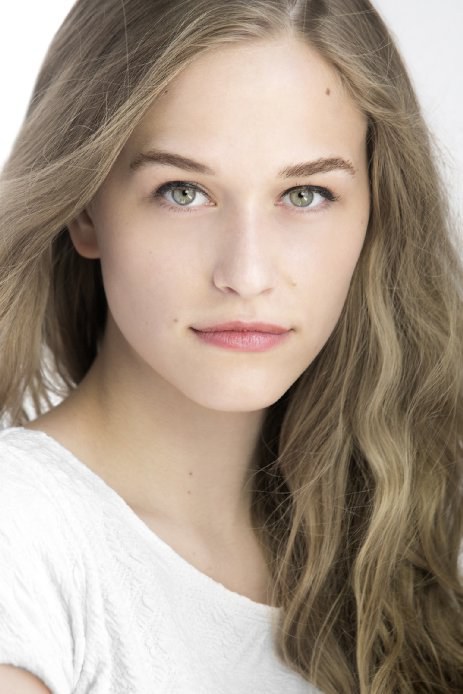 佐伊·格瑞艾姆 Zoe Graham照片