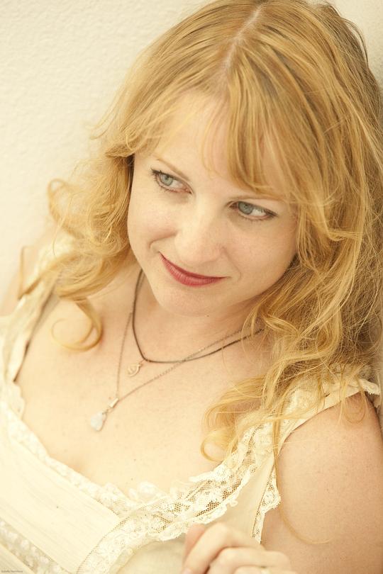 海登·瓦尔希 Hynden Walch照片