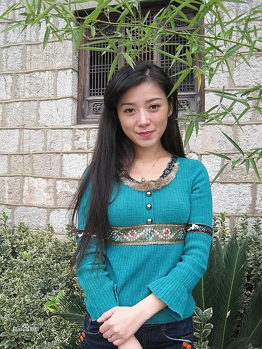 高艺 Yi Gao照片