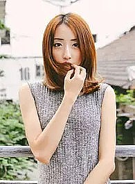 凌孜 Ling Zi照片