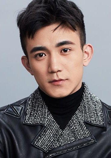 田宜峰 Yifeng Tian照片