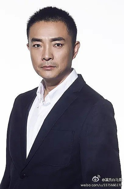 白马竞 Majing Bai照片