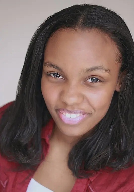 谢拉·艾琳娜·麦克莱恩 Sierra Aylina McClain照片