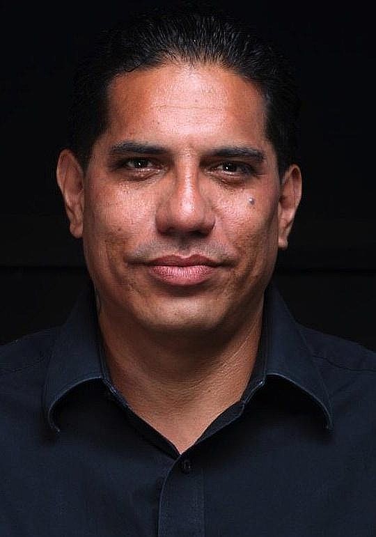 理查德·埃斯特拉斯 Richard Esteras照片