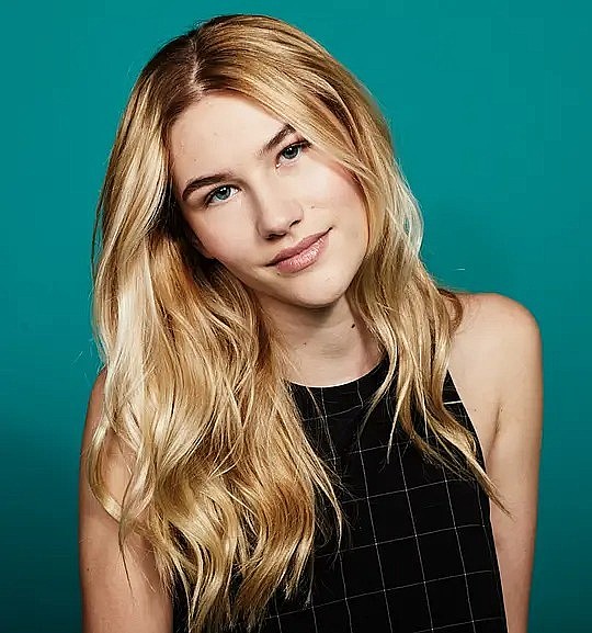 索菲娅·胡布利茨 Sofia Hublitz照片