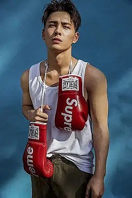 洪尧 Yao Hong照片