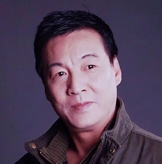 杨哲 Zhe Yang照片