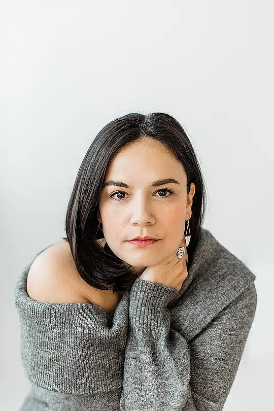 萨拉·波戴斯基 Sarah Podemski照片