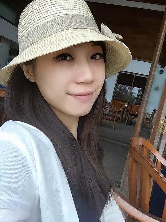 右耳 You Er照片