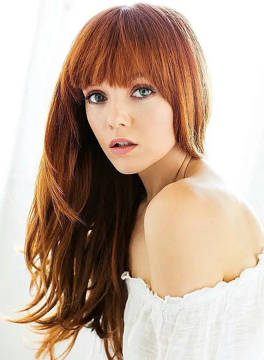 汉娜·罗斯·梅 Hannah Rose May照片
