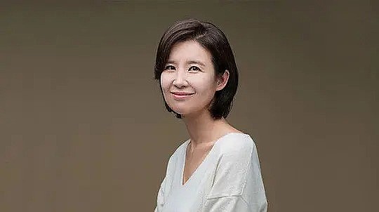 李智贤 Jihyeon Lee照片