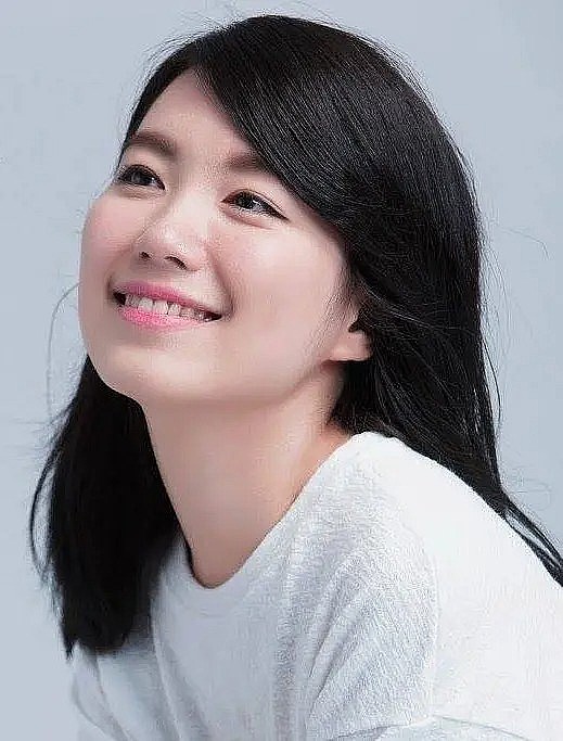 刘心妤 April Liu照片