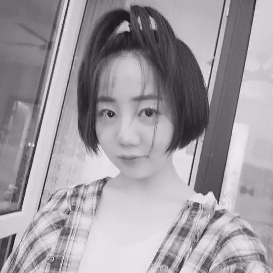 银静文 Jingwen Yin照片