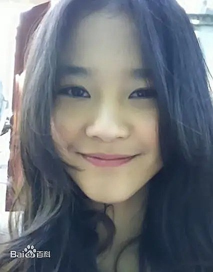 岳以恩 Yi'en Yue照片