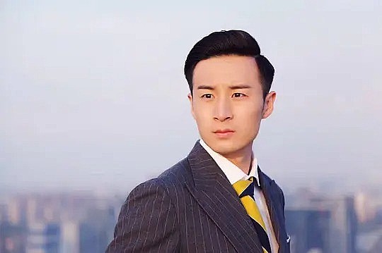 胡文 Wen Hu照片