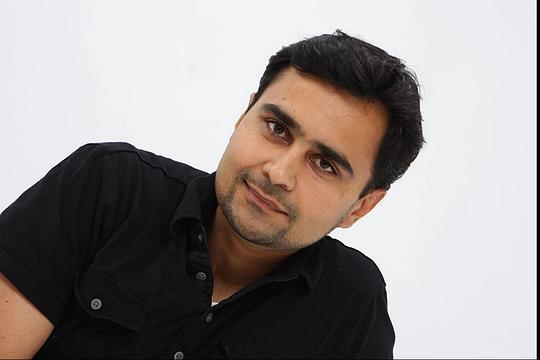 派拉姆·吉尔 Param Gill照片